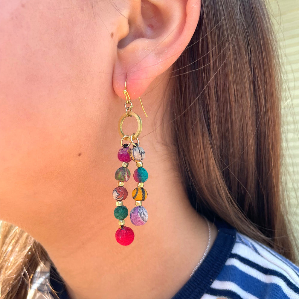 
            
                Load image into Gallery viewer, Kantha Elina Earrings
            
        